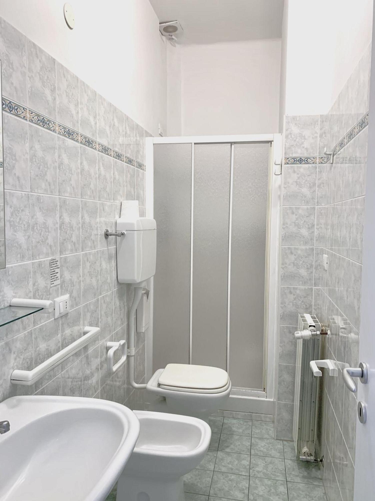 Hotel Villa Chiara Finale Ligure Zewnętrze zdjęcie